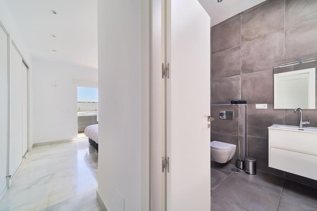 Superbe Appartement Avec Jaccuzi Μαρμπέλλα Εξωτερικό φωτογραφία