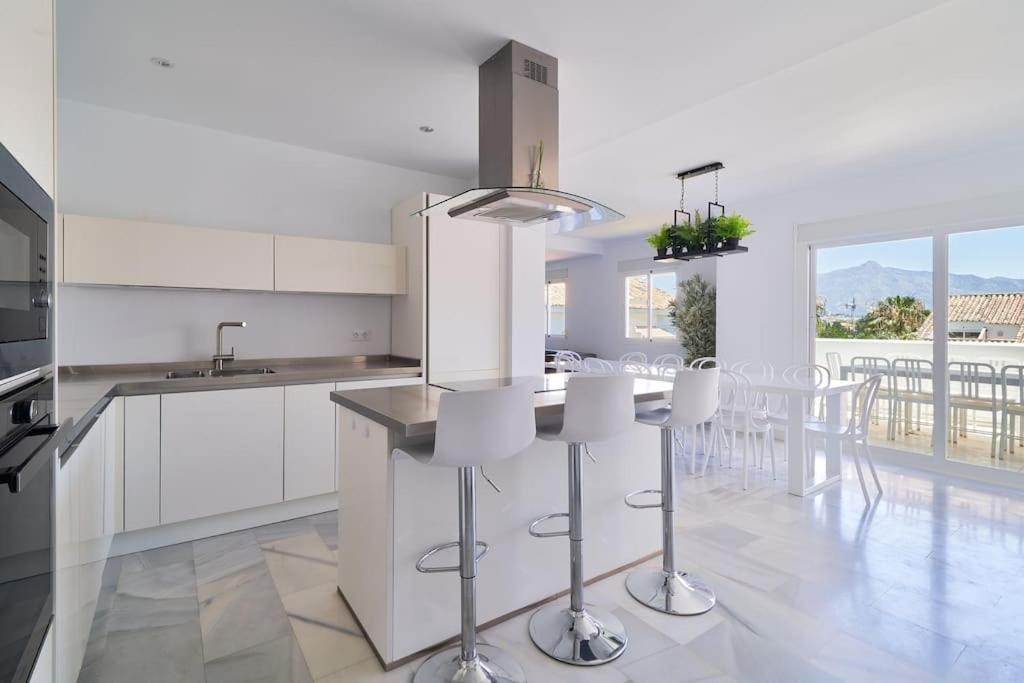 Superbe Appartement Avec Jaccuzi Μαρμπέλλα Εξωτερικό φωτογραφία
