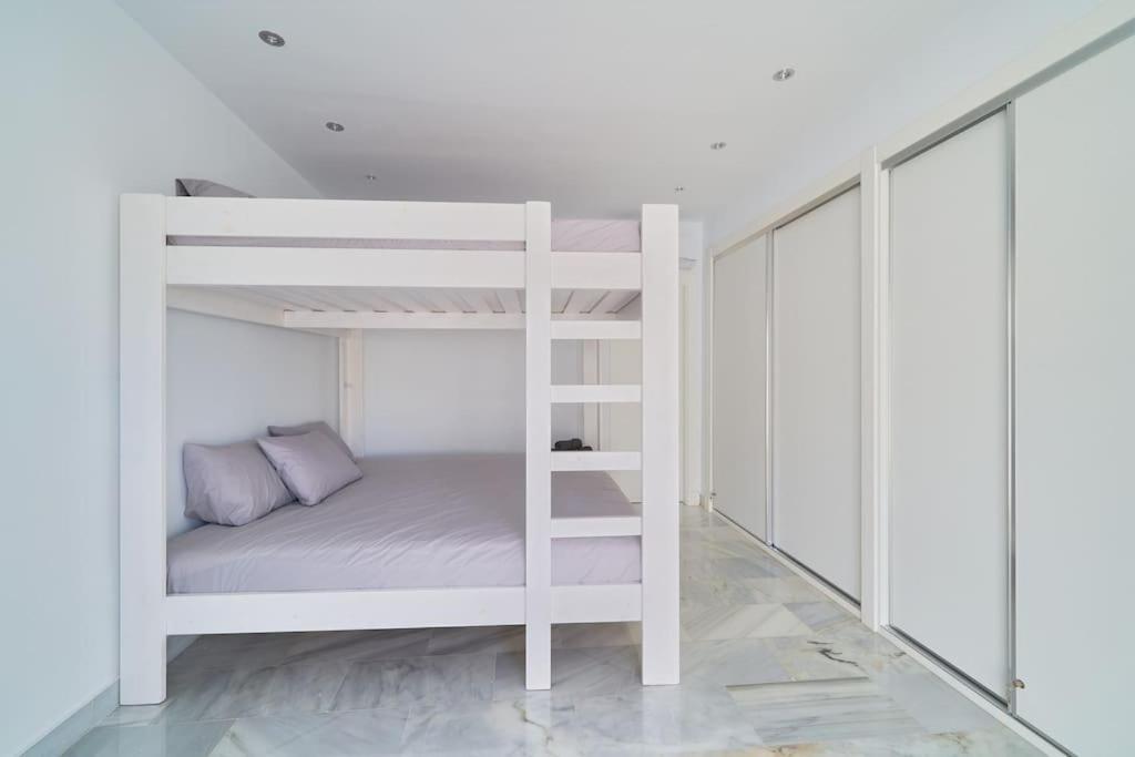 Superbe Appartement Avec Jaccuzi Μαρμπέλλα Εξωτερικό φωτογραφία