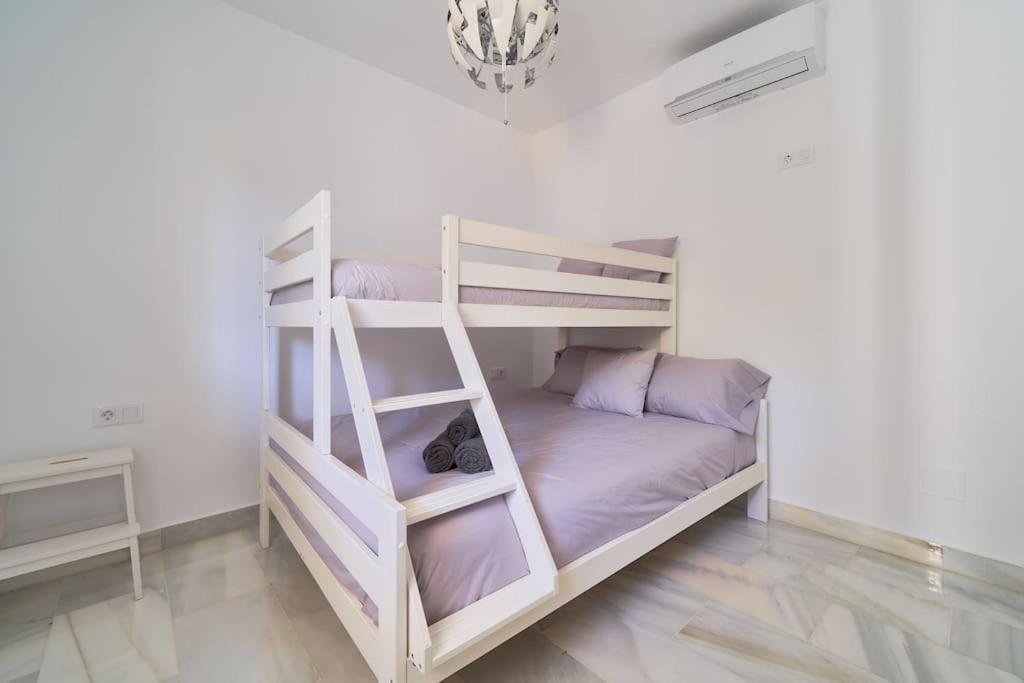Superbe Appartement Avec Jaccuzi Μαρμπέλλα Εξωτερικό φωτογραφία